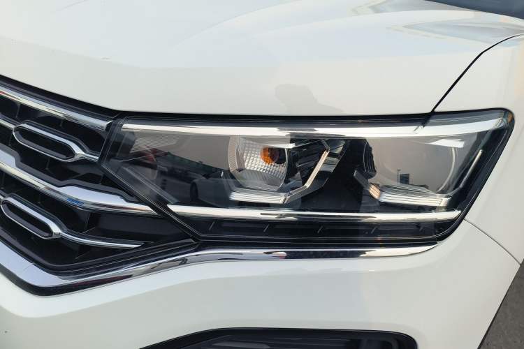 Used Volkswagen Tayron 2019 330TSI Four-Wheel Drive Luxury Version China VI Standard Left Front Headlight