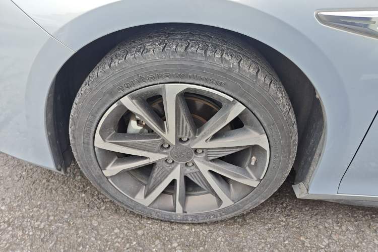 Used AION S Plus 2022 70 Intelligent Edition Left Front Wheel Hub