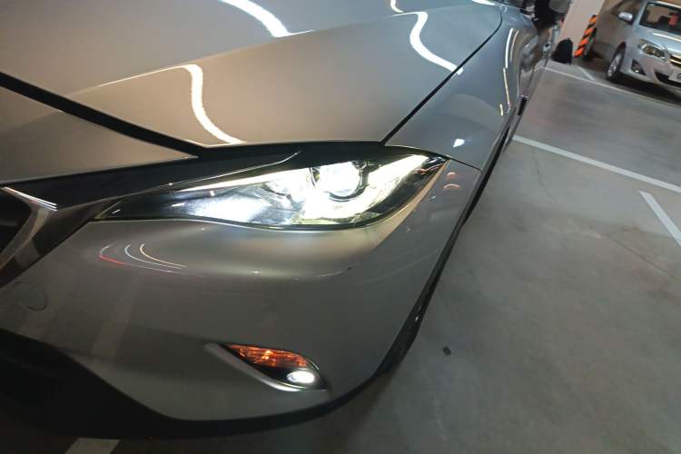 Used Mazda CX-4 2016 2.0L Automatic 2WD Blue Sky Luxury Edition