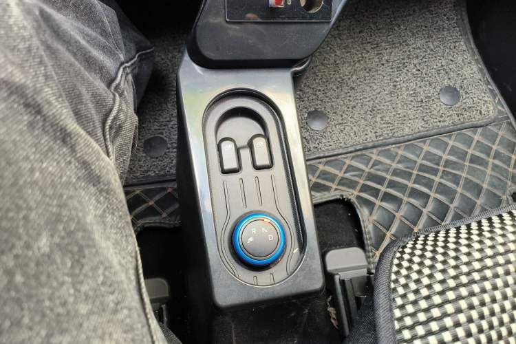 Used Wuling Hongguang MINIEV 2021 Macaron Fashion Edition Lithium-Ion Battery
