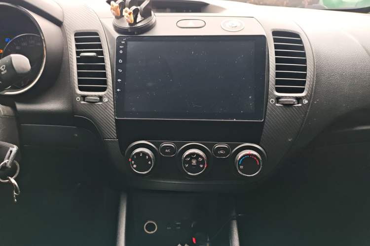 Used Kia K3 2017 1.6L Automatic 15th Anniversary Special Edition GLS Audio And AC Panel