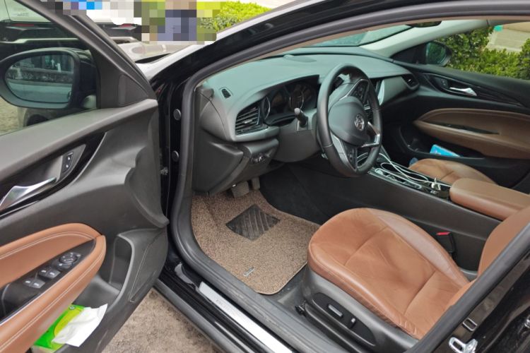 Used Buick Regal 2020 552T Luxury Version
