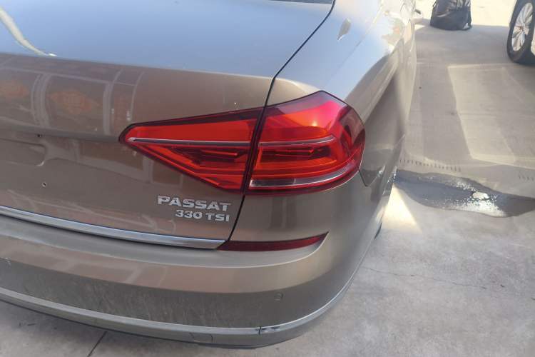 Used Volkswagen Passat 2016 330TSI DSG Prestige Edition
