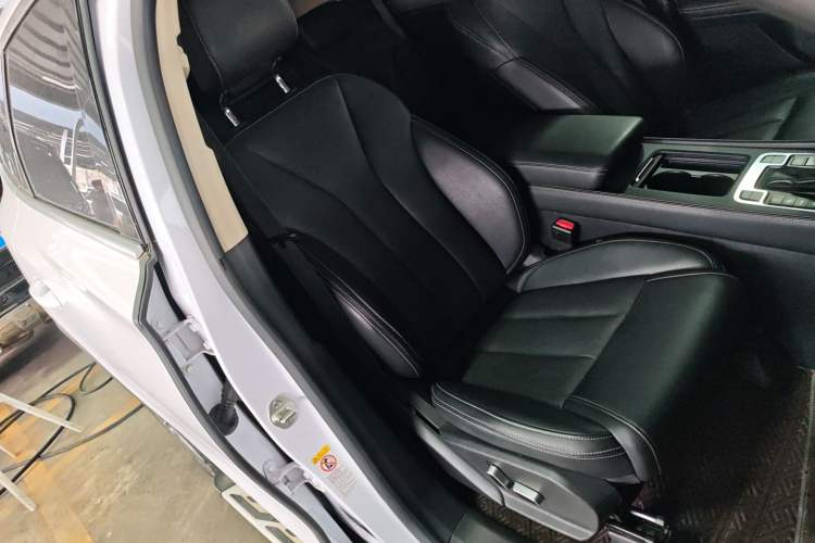 Used BYD Tang 2019 2.0T Automatic SmartConnect Luxury 7-Seater China VI Standard