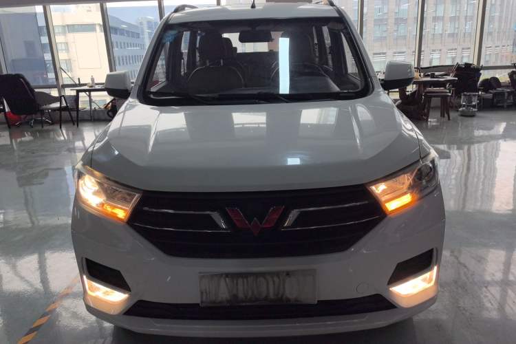 Used Wuling Hongguang 2018 1.5L S Comfort Model L2B