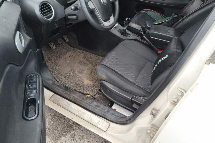 Used MG 3 2016 1.3L Manual Comfort Edition Driver Seat