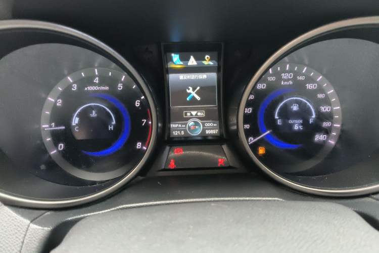 Used Changan CS75 2016 2.0L Manual Luxury Version China V Standard