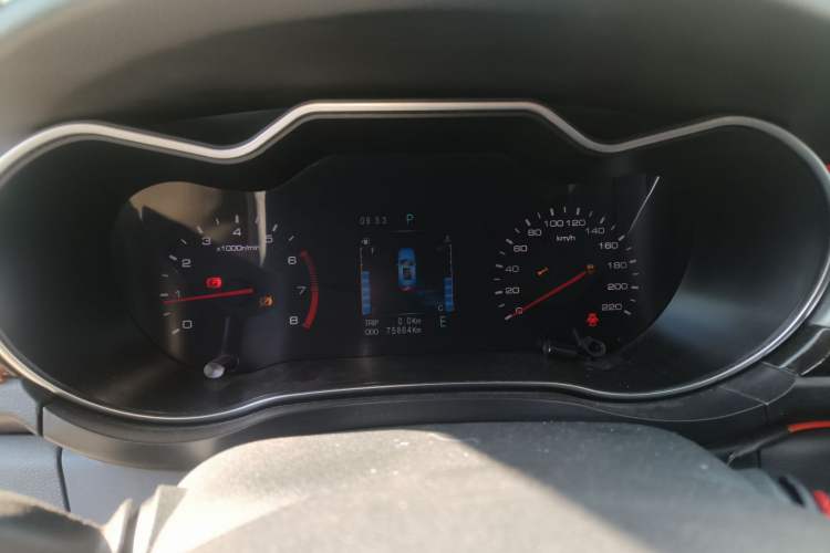 Used Zotye Z560 2017 1.5T CVT Luxury Model
