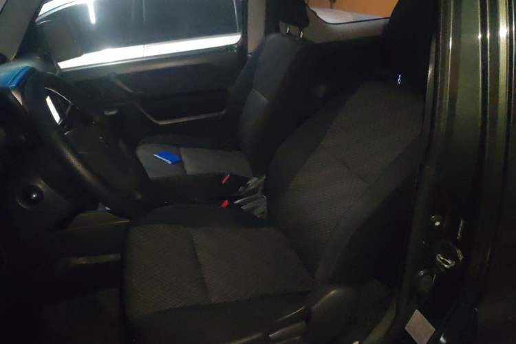 Used Suzuki Jimny 2015 1.3 AT JLX
