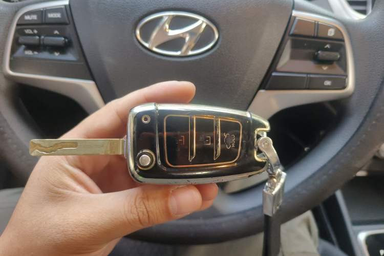 Used Hyundai Verna (new generation) 2020 1.4L CVT GLS Cool Edition
