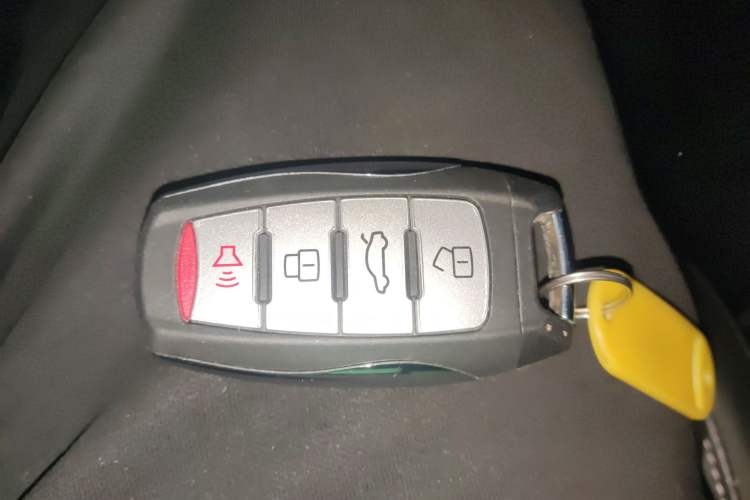 Used Haval M6 2021 PLUS 1.5T DCT Luxury Smart Connectivity Model