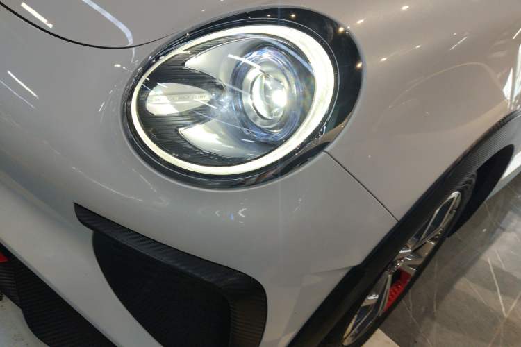 Used ORA Good Cat GT 2024 Mulan Edition 401km Luxury Version Left Front Headlight