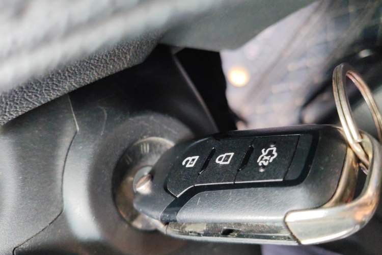 Used Ford Escort 2015 1.5L Manual Fashion Edition