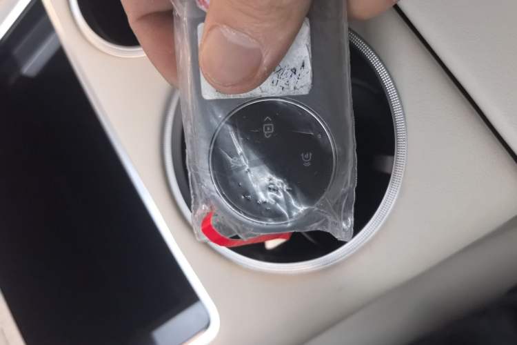 Used Hima Luxeed R7 2026 Model Range-Extending Max Interior 1