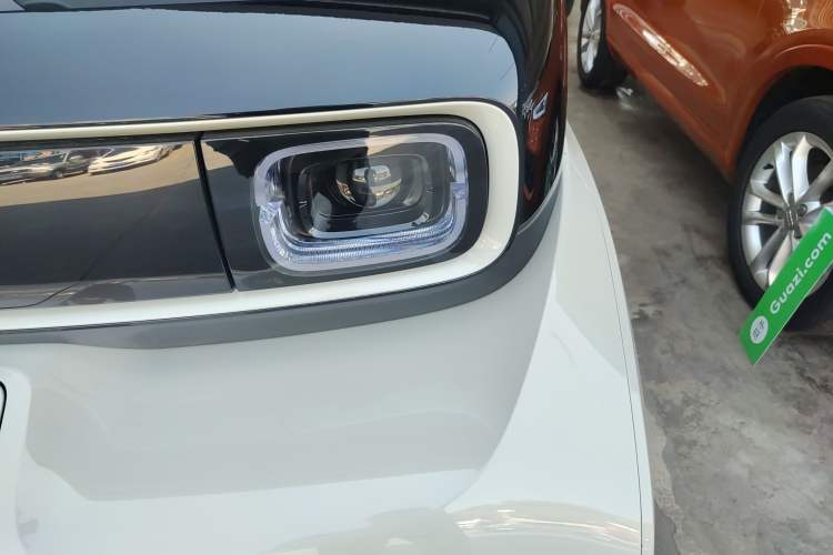 Used Baojun KiWi EV 2021 Artist Model Ternary Lithium
