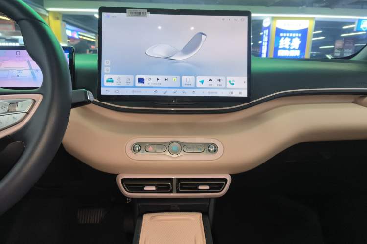 Used BYD Seagull 2025 Smart Drive Version 305 km Freedom Edition Audio And AC Panel