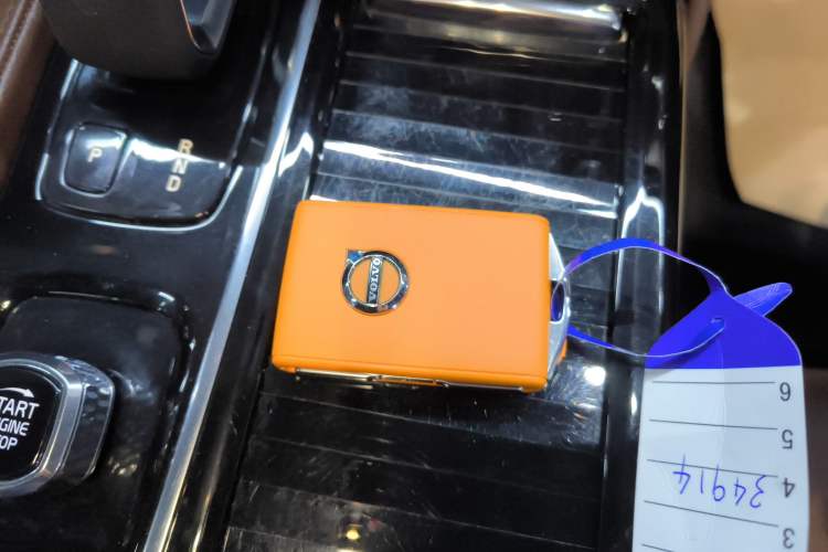 Used Volvo S90 New Energy 2022 T8 eDrive Hybrid Luxury Edition