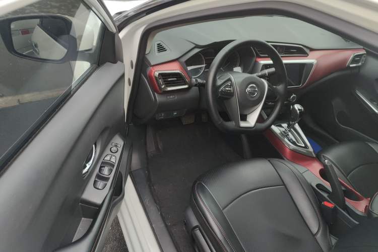 Used Nissan Lannia 2016 1.6L CVT Cool Edition