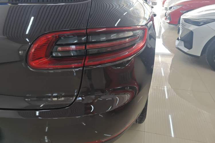 Used Porsche Macan 2017 Macan 2.0T
