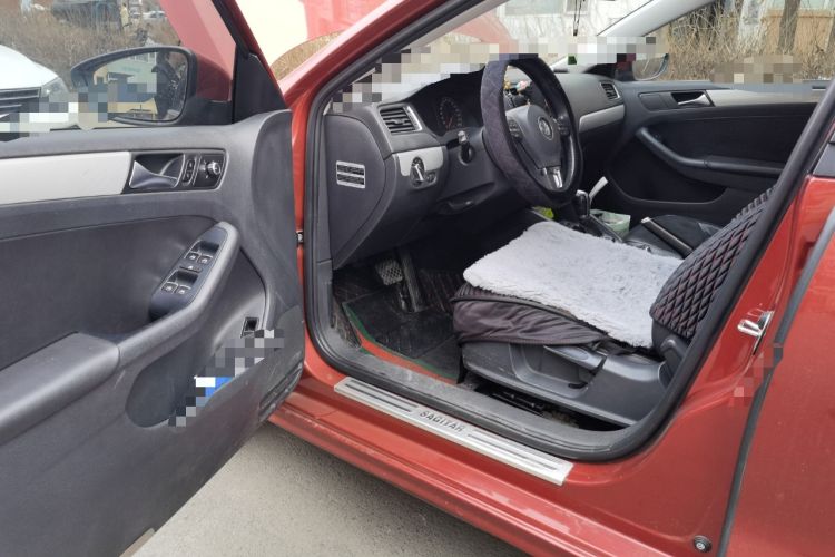 Used Volkswagen Sagitar 2012 1.6L Automatic Comfort Edition
