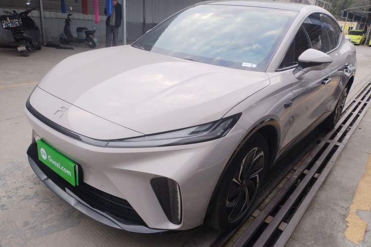 Used Rising R7 2024 Advanced Edition