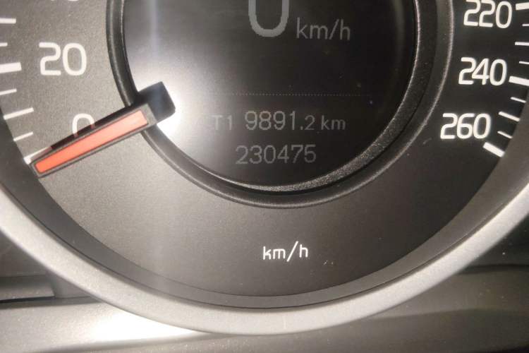 Used Volvo XC60 2017 T5 AWD Smart Range Edition
