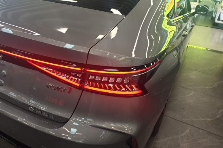 Used Chery Arrizo 8 2023 1.6T DCT Elite Right Rear Taillight