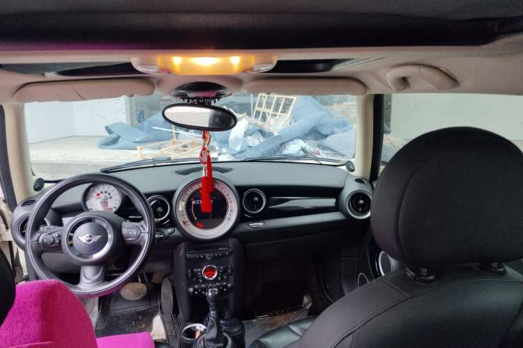 Used MINI 2011 1.6L COOPER Excitement Headliner