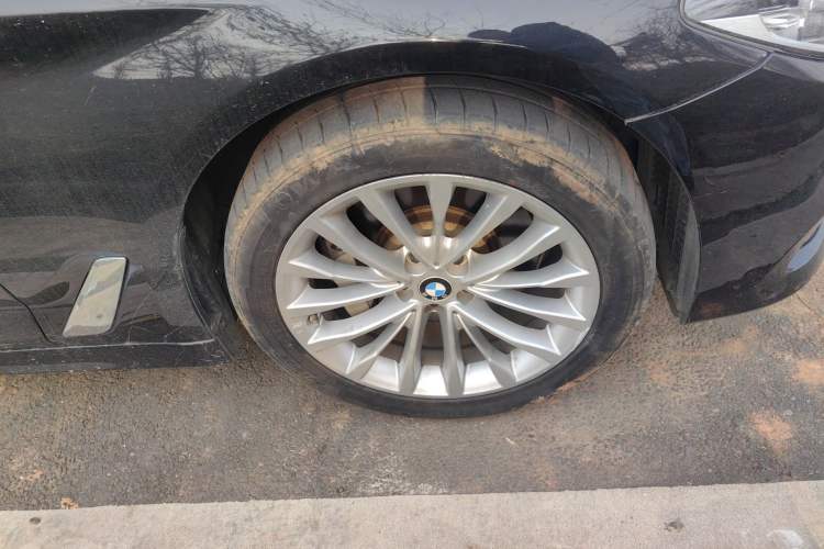 Used BMW 5 Series New Energy 2020 Mileage Upgrade Version 530Le Luxury Package
