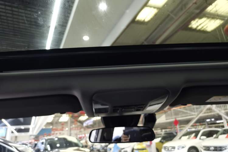 Used Toyota Wildlander 2021 2.0L CVT Two-Wheel Drive Luxury Edition