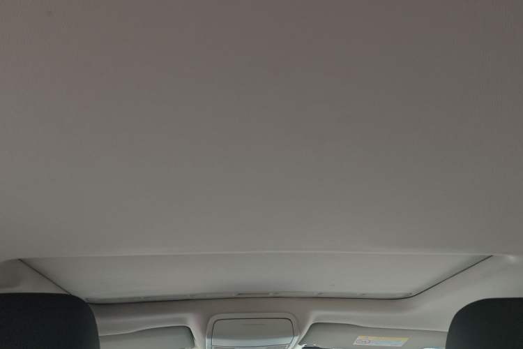 Used Volkswagen Sagitar 2017 1.6L Automatic Comfort Model Headliner