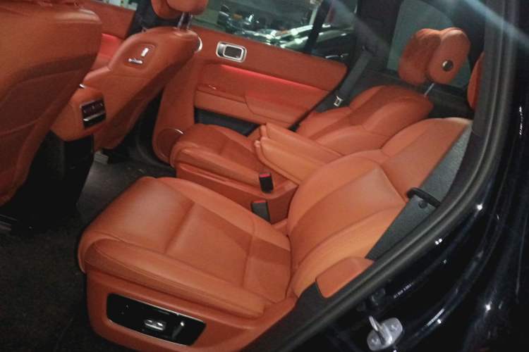 Used Li Auto L8 2023 Pro Model Left Rear Seat