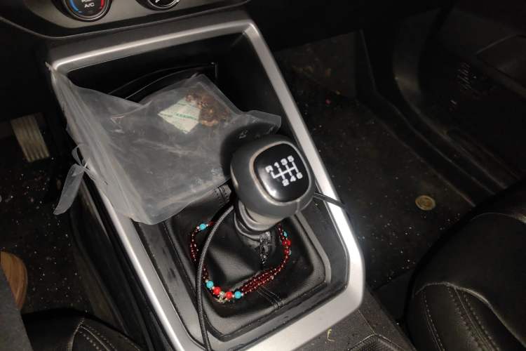 Used Wuling Alvez 2022 1.5L Manual Free-Style Model