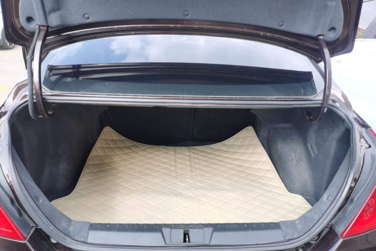 Used Geely Auto Emgrand 2017 Sedan Million Edition 1.5L Manual - Upward Version
