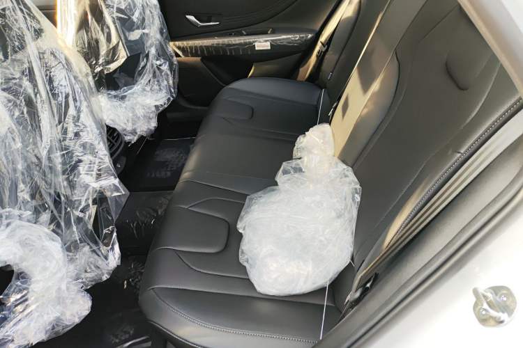 Used Hyundai Elantra 2023 1.5L CVT GLX Elite Edition
