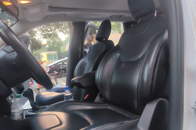 Used Jeep Cherokee 2017 2.0L Superior Edition