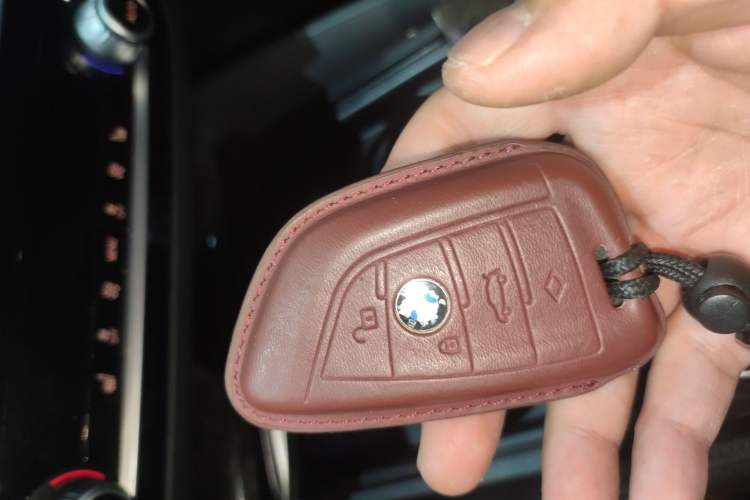 Used BMW 5 Series 2019 530Li Leading Model M Sport Package Interior 1