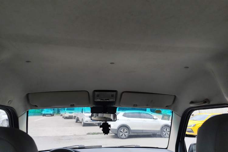 Used Jinbei Hiace X30 2019 1.5L Standard Version China VI SWC15M
