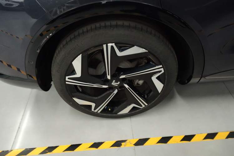 Used Rising R7 2022 Flagship Advanced Edition
