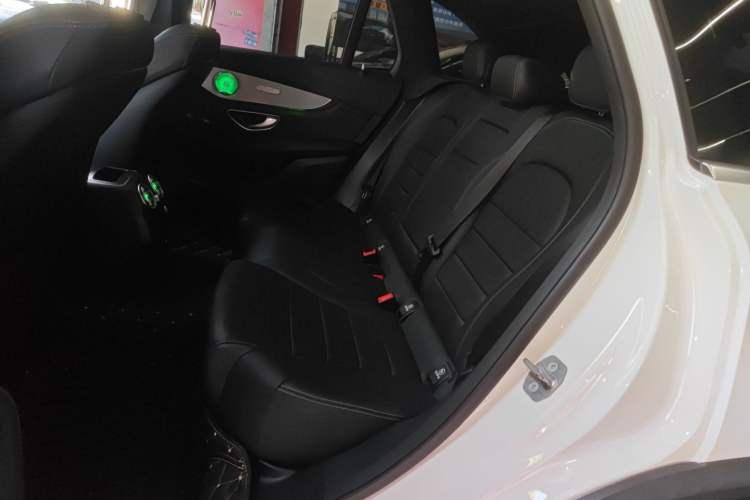 Used Mercedes-Benz GLC 2020 Facelifted GLC 260 L 4MATIC Dynamic Edition