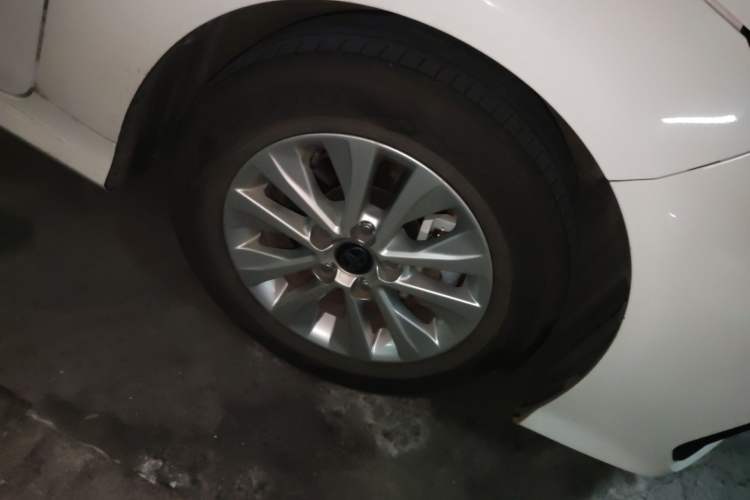 Used Toyota Corolla 2023 1.8L Smart Electric Hybrid Dual-Motor Pioneer Edition Right Front Wheel Hub