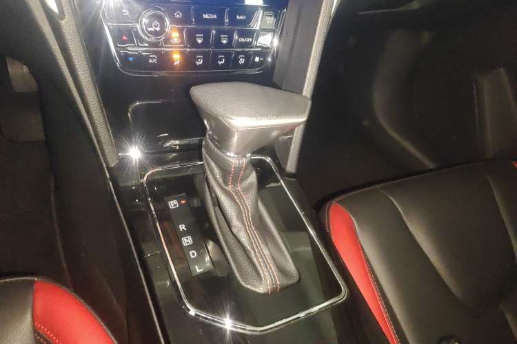 Used Venucia D60 2019 1.6L XL CVT Smart Connect Elite Edition