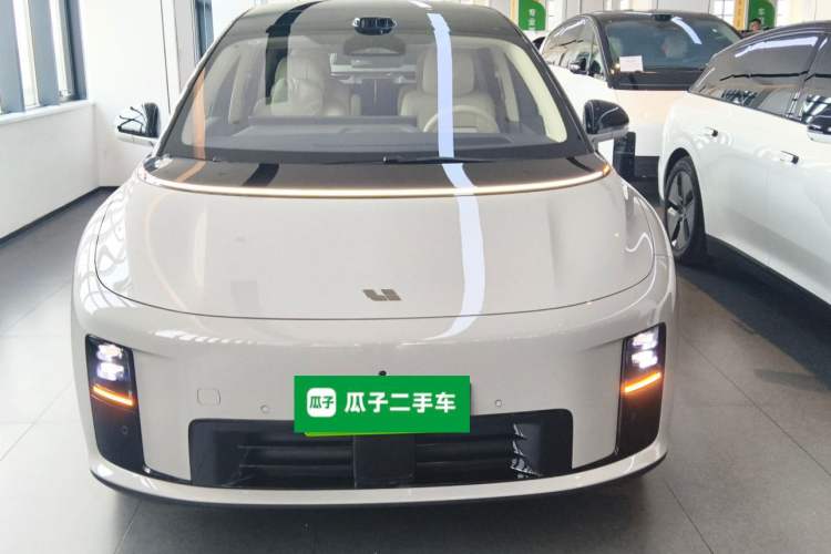 Used Li Auto i8 2025 Model Standard Version