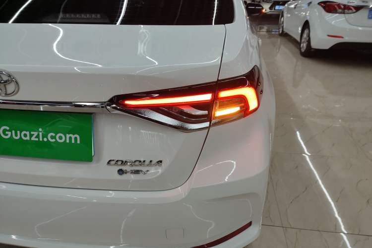 Used Toyota Corolla 2024 1.8L Smart Electric Hybrid Dual-Engine Elite Edition