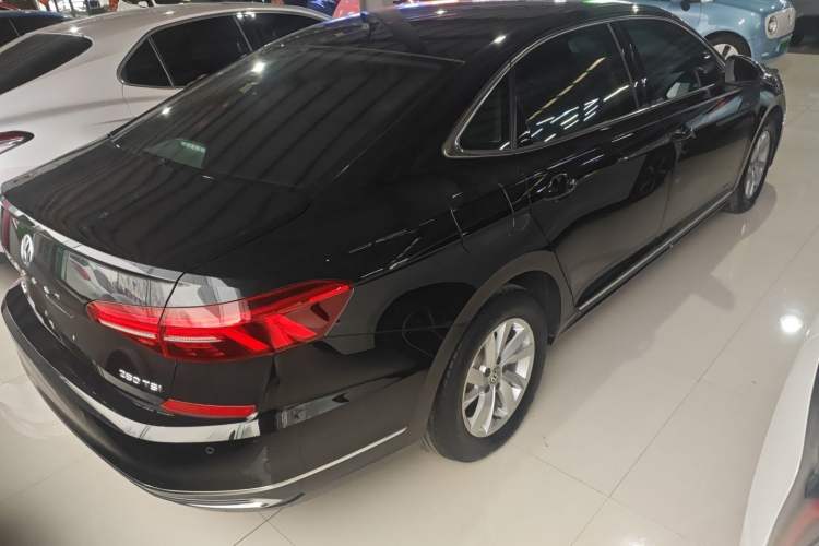 Used Volkswagen Passat 2019 280TSI Business Edition China VI Rear Right 45 Deg