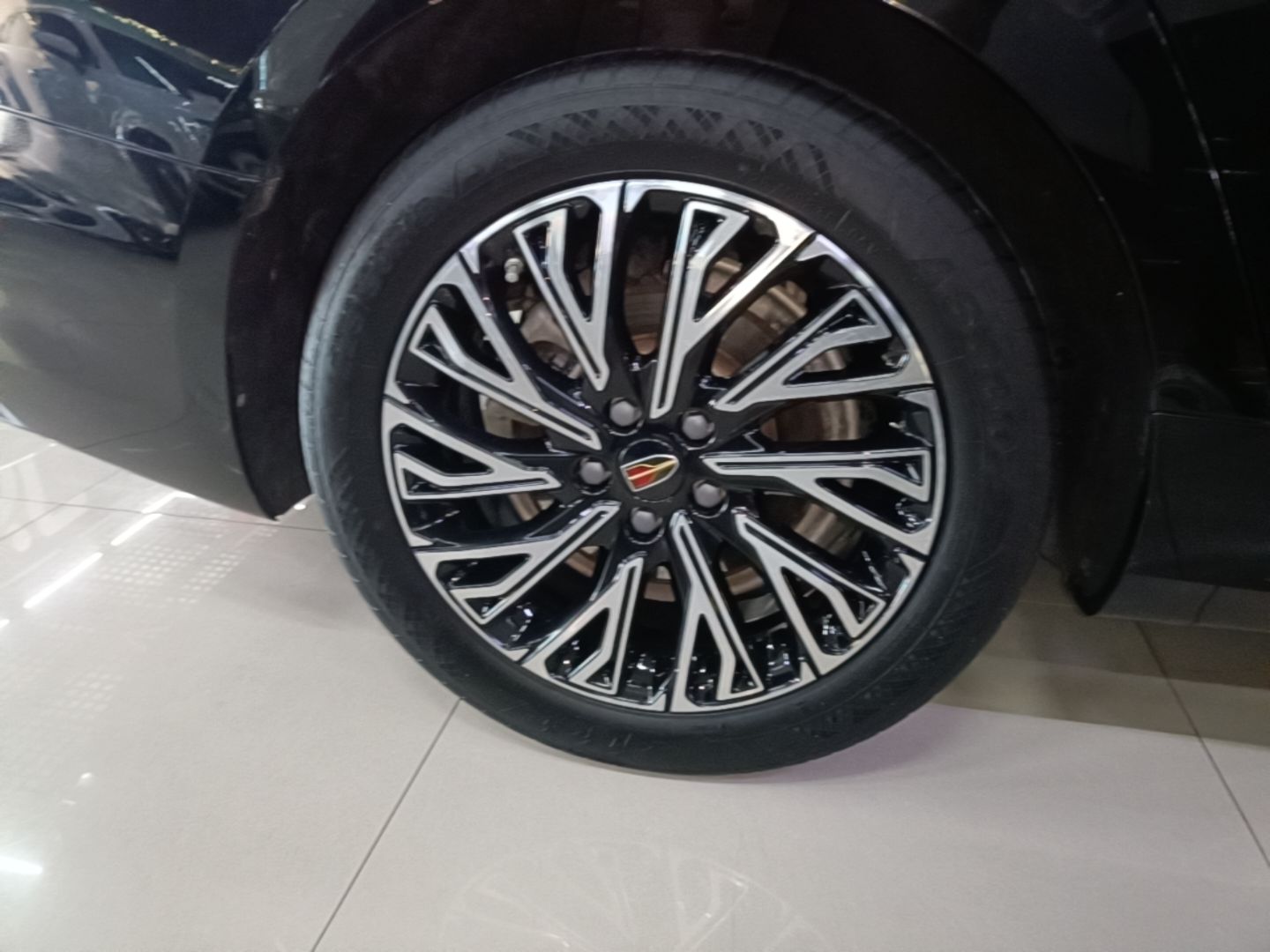 Hongqi H5 2024 2.0T Automatic Smart Connect Flagship Edition - Chinese Trim Chang — снимка 11