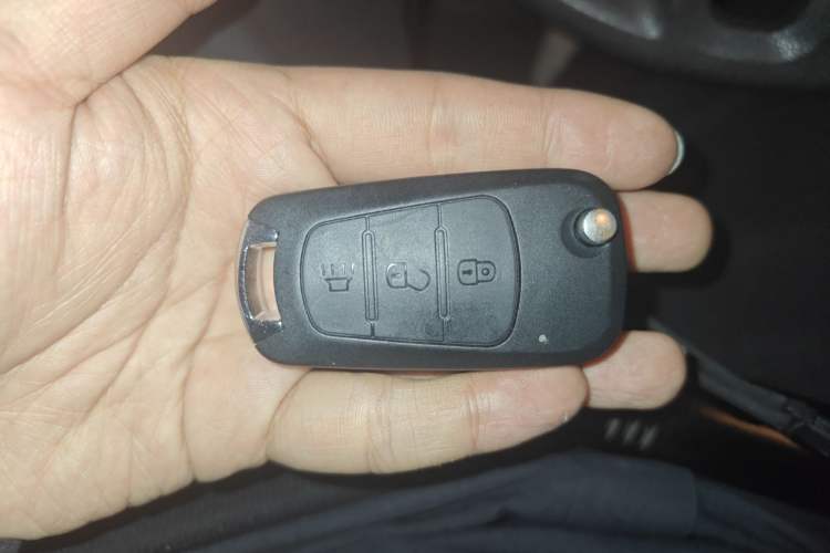 Used Land X5 2013 2.0T Manual Xinghang Edition Vehicle Key