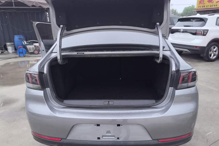 Used Peugeot 308 2016 1.6L Manual Fashion Edition Trunk