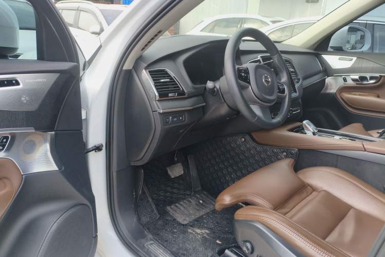 Used Volvo XC90 New Energy 2020 Facelift E-Drive Hybrid T8 Luxury Prestige 7-Seater Driver Seat