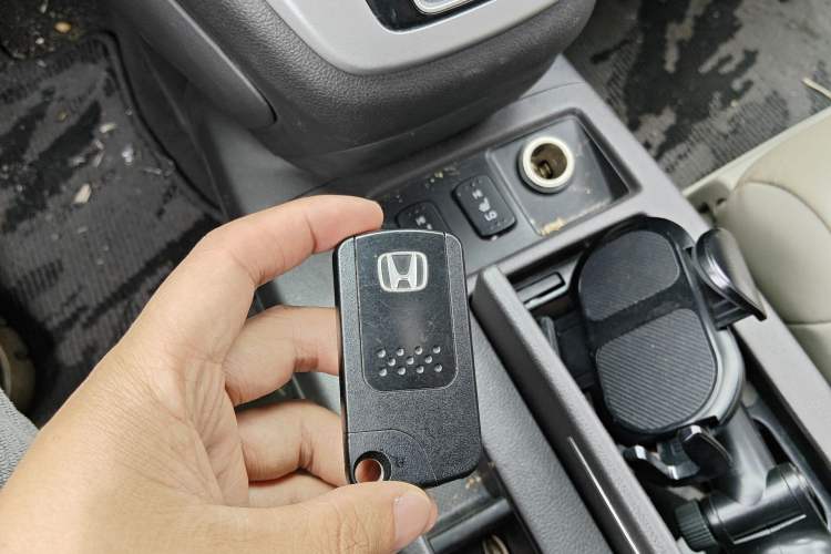 Used Honda CR-V 2013 2.4L four-wheel drive luxury version